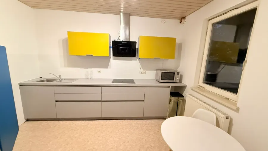 Ansicht: Möblierte WG-Zimmer in zentraler Innenstadtlage
