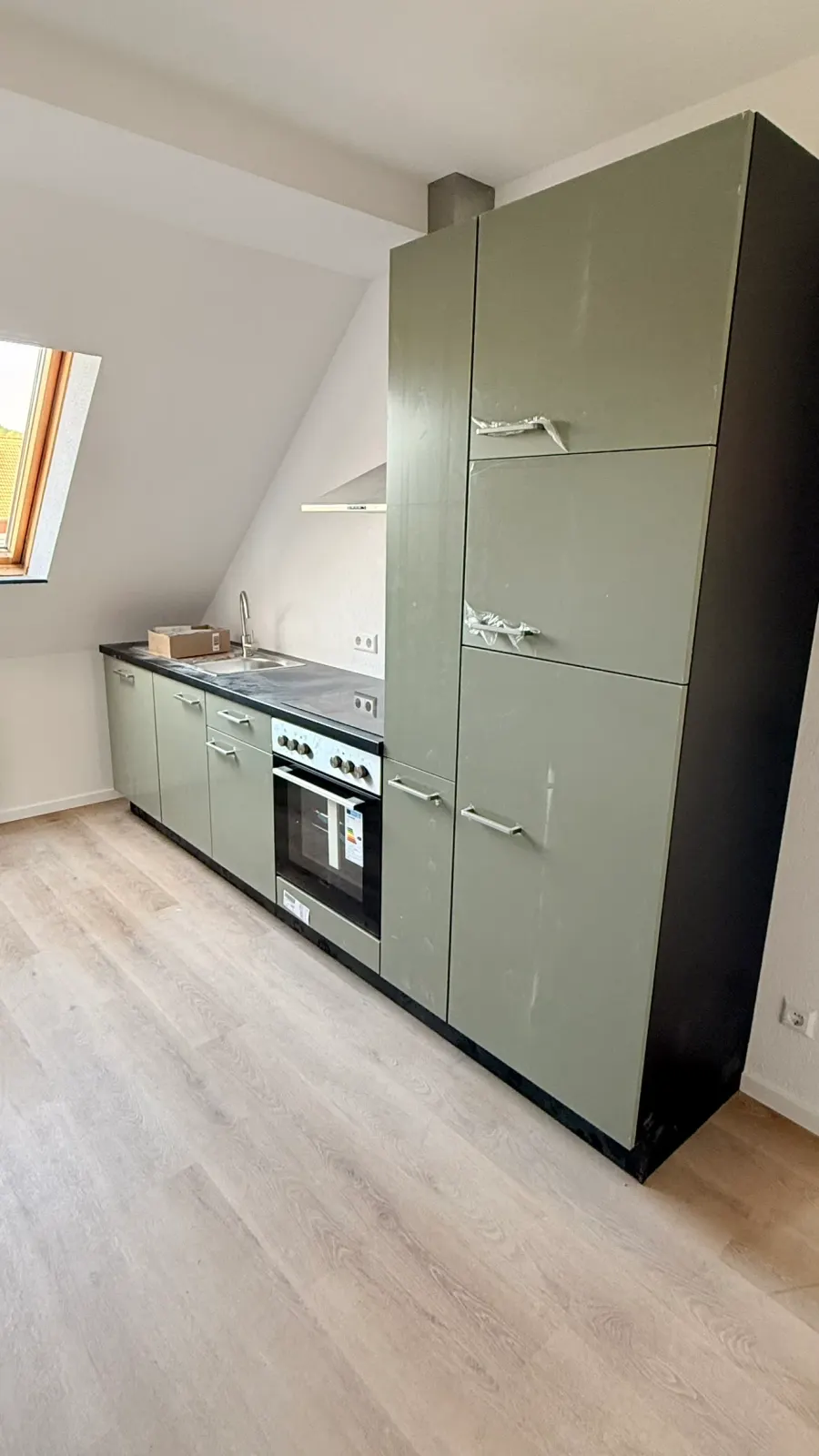 Ansicht: Zentrale kernsanierte 2 Zimmer Wohnung